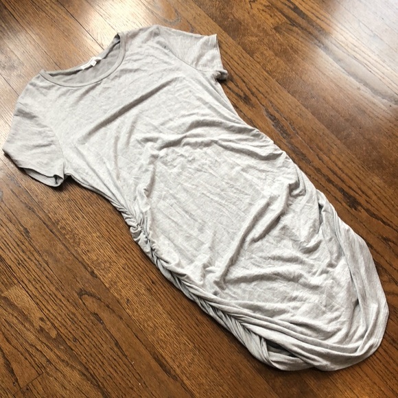 Antistar Gray Ruched Stretch Crew Neck Casual High-Low Shirt Dress - Picture 2 of 4